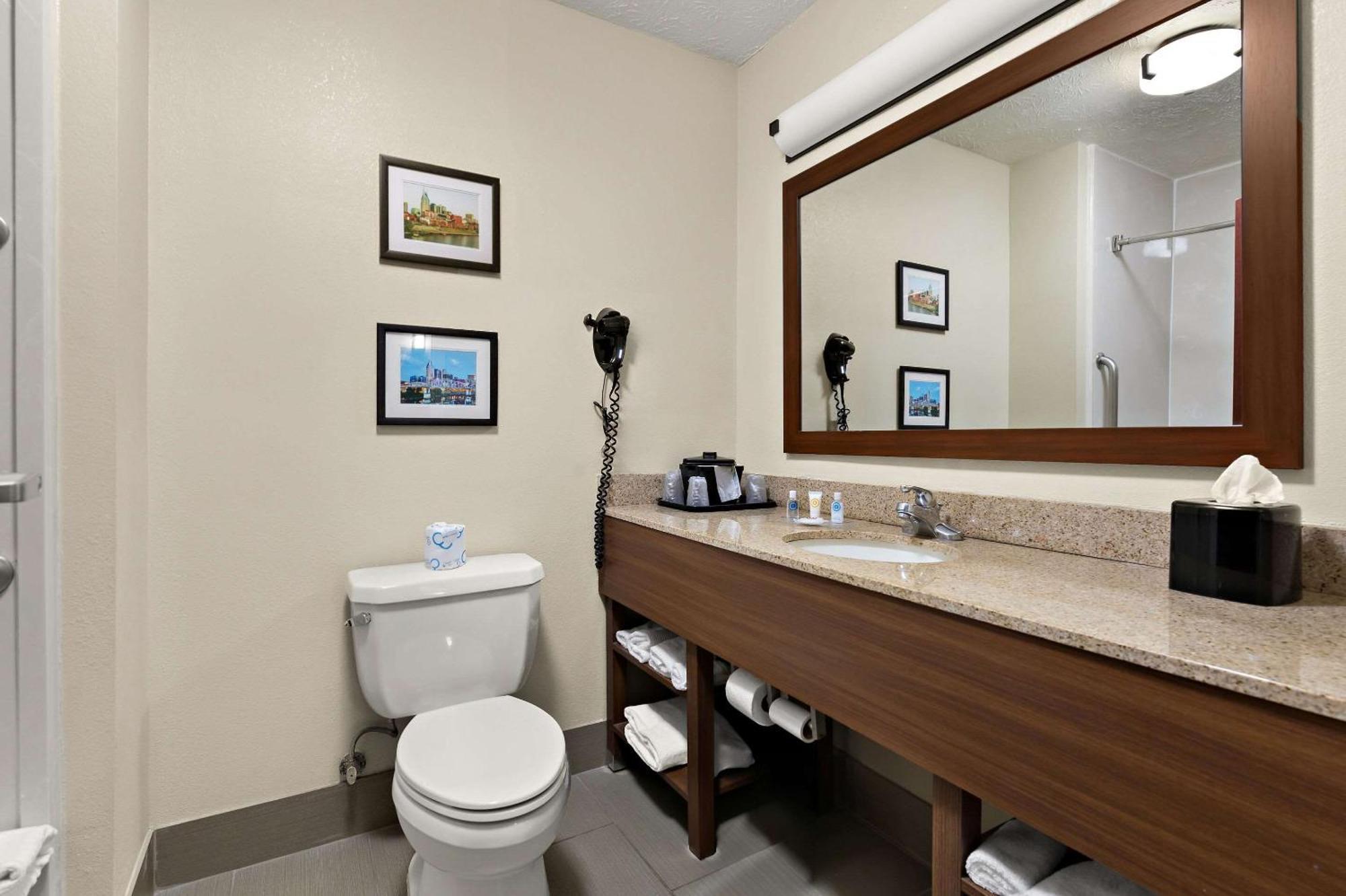 Comfort Suites Νάσβιλ Εξωτερικό φωτογραφία