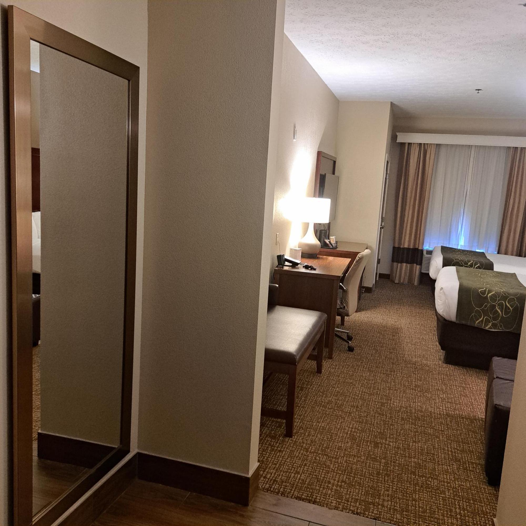 Comfort Suites Νάσβιλ Εξωτερικό φωτογραφία